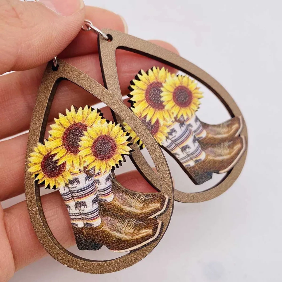 1 Pair Retro Sunflower Water Droplets Horns Wood Irregular Women's Drop Earrings