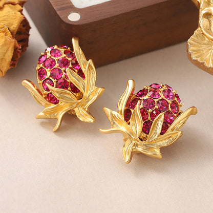 1 Pair Retro Sweet Strawberry Plating Inlay Alloy Rhinestones 18k Gold Plated Ear Studs