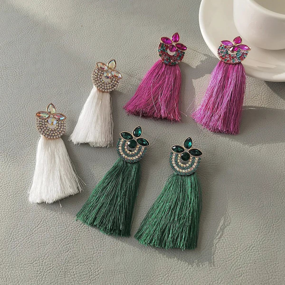 1 Pair Retro Vacation Geometric Tassel Alloy Rhinestones Drop Earrings