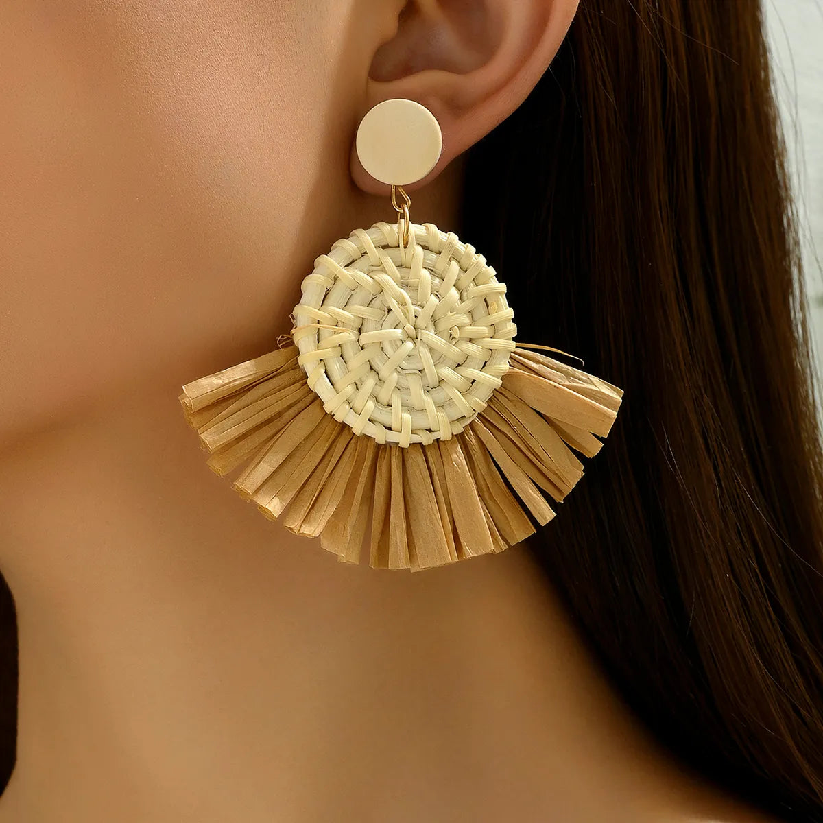 1 Pair Retro Vacation Round Sector Handmade Braid Straw Rattan Drop Earrings