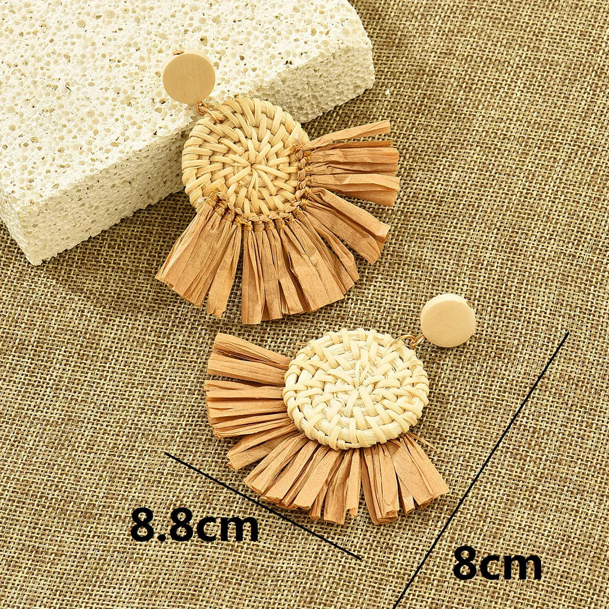 1 Pair Retro Vacation Round Sector Handmade Braid Straw Rattan Drop Earrings