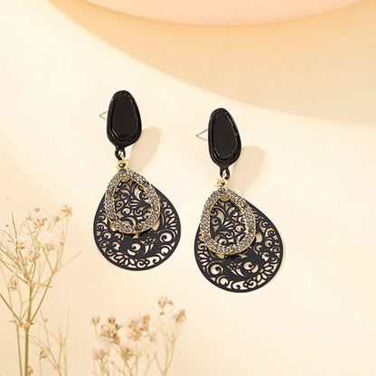 1 Pair Retro Water Droplets Alloy Hollow Out Women'S Drop Earrings