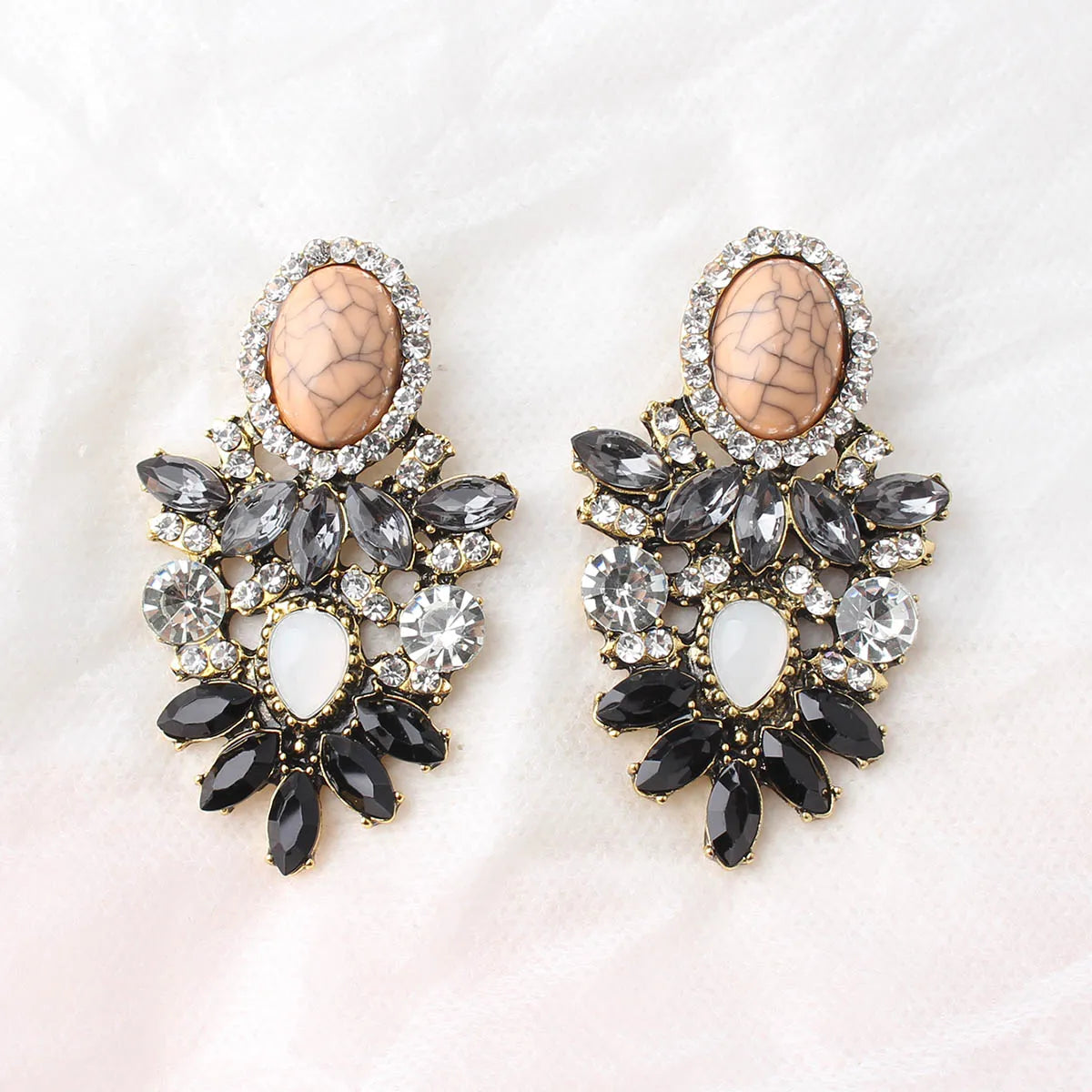 1 Pair Retro Water Droplets Plating Inlay Alloy Rhinestones Plated Ancient & Gold Drop Earrings