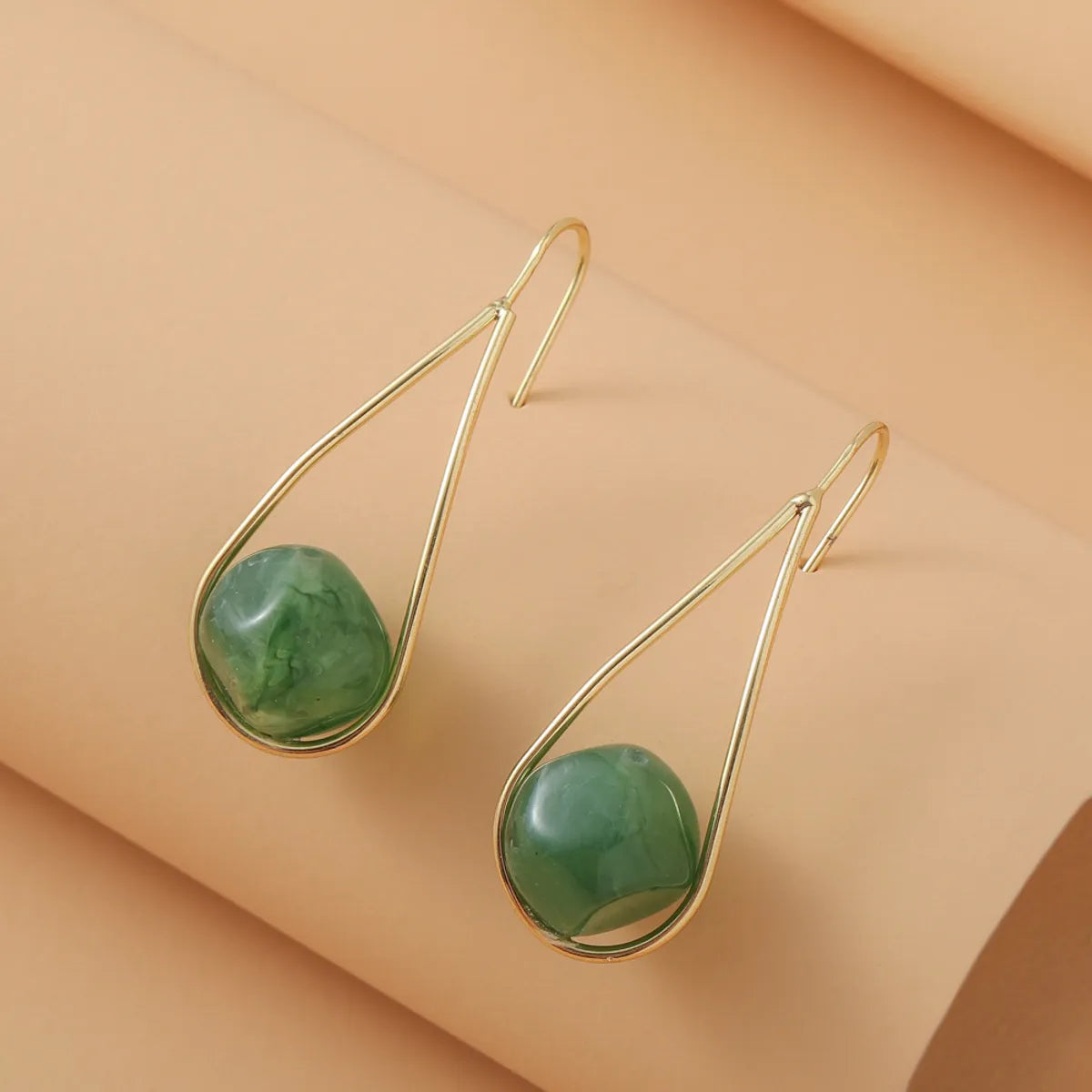 1 Pair Retro Water Droplets Plating Resin Copper Drop Earrings