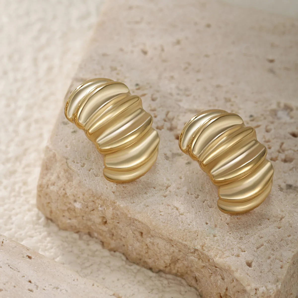 1 Pair Retro XUPING Simple Style Geometric Stainless Steel 14K Gold Plated Ear Studs