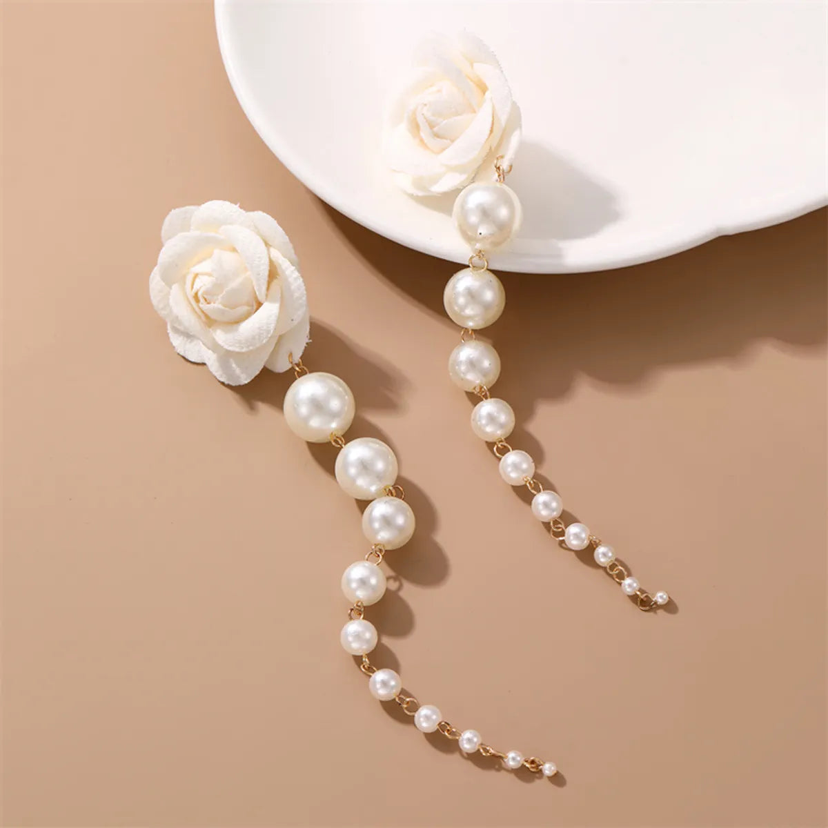 1 Pair Romantic Rose Alloy Cloth Drop Earrings