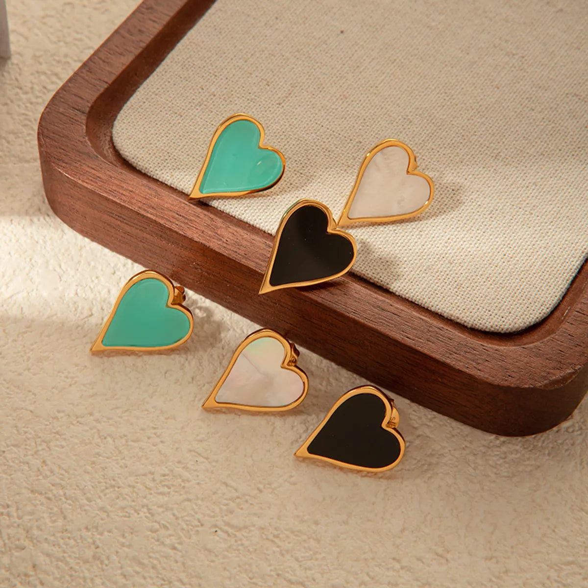 1 Pair Romantic Simple Style Classic Style Heart Shape Enamel Plating Stainless Steel Ear Studs