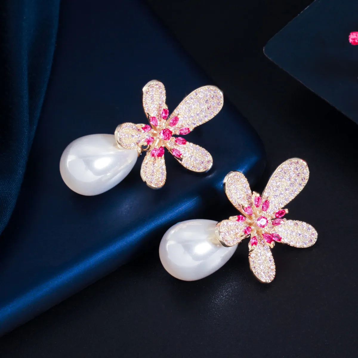 1 Pair Romantic Sweet Flower Plating Inlay Copper Pearl Zircon Rhodium Plated Silver Plated Drop Earrings