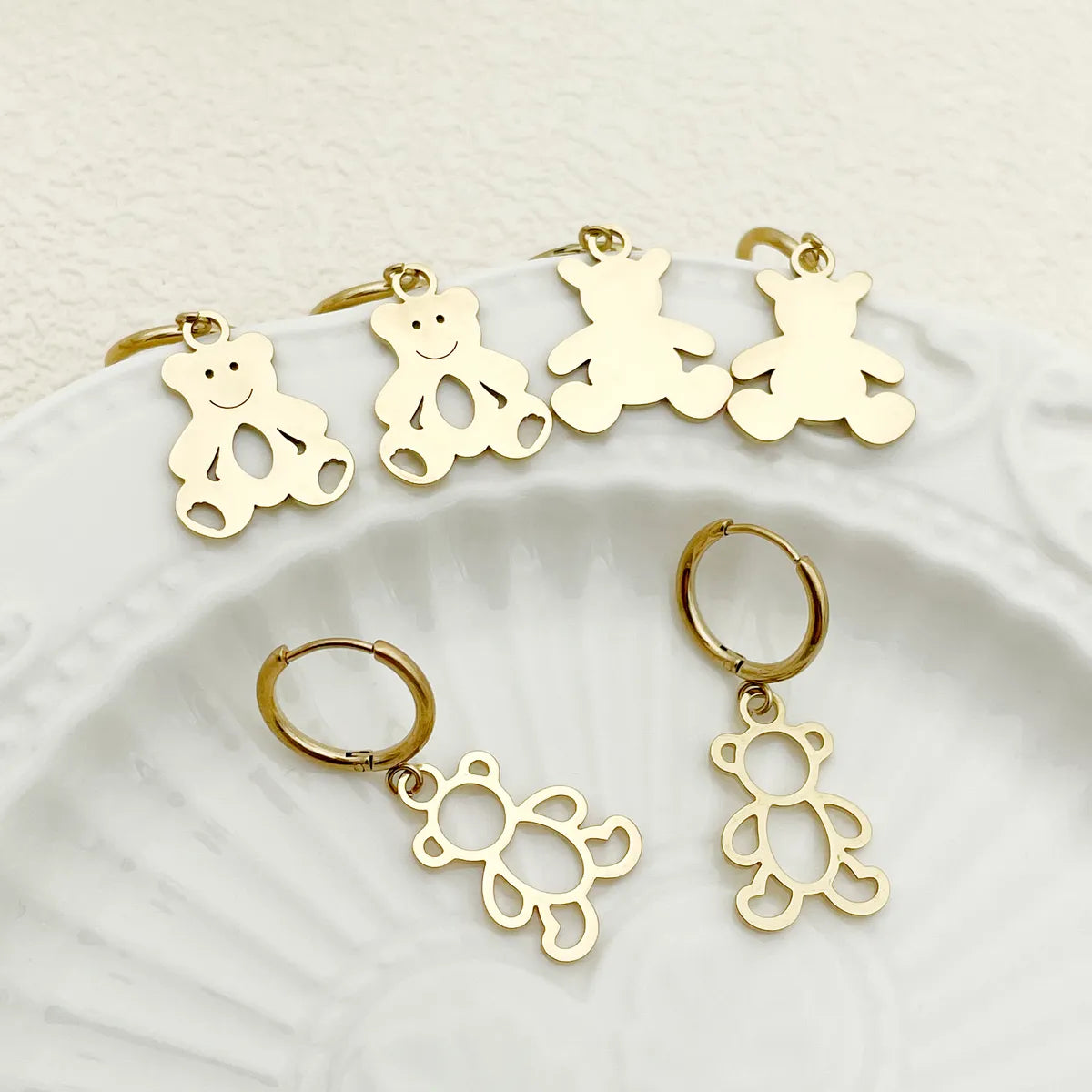 1 Pair Simple Style Animal Cross Airplane Plating Stainless Steel 14k Gold Plated Earrings