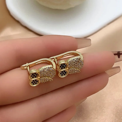 1 Pair Simple Style Animal Owl Plating Inlay Copper Rhinestones Ear Clip