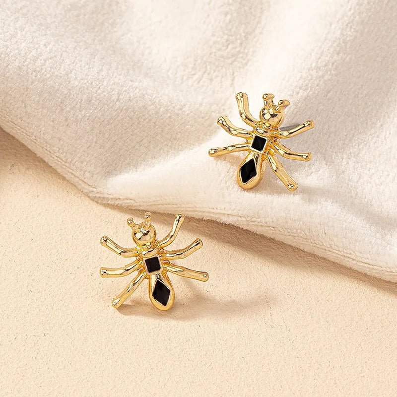 1 Pair Simple Style Ants Enamel Alloy Ear Studs