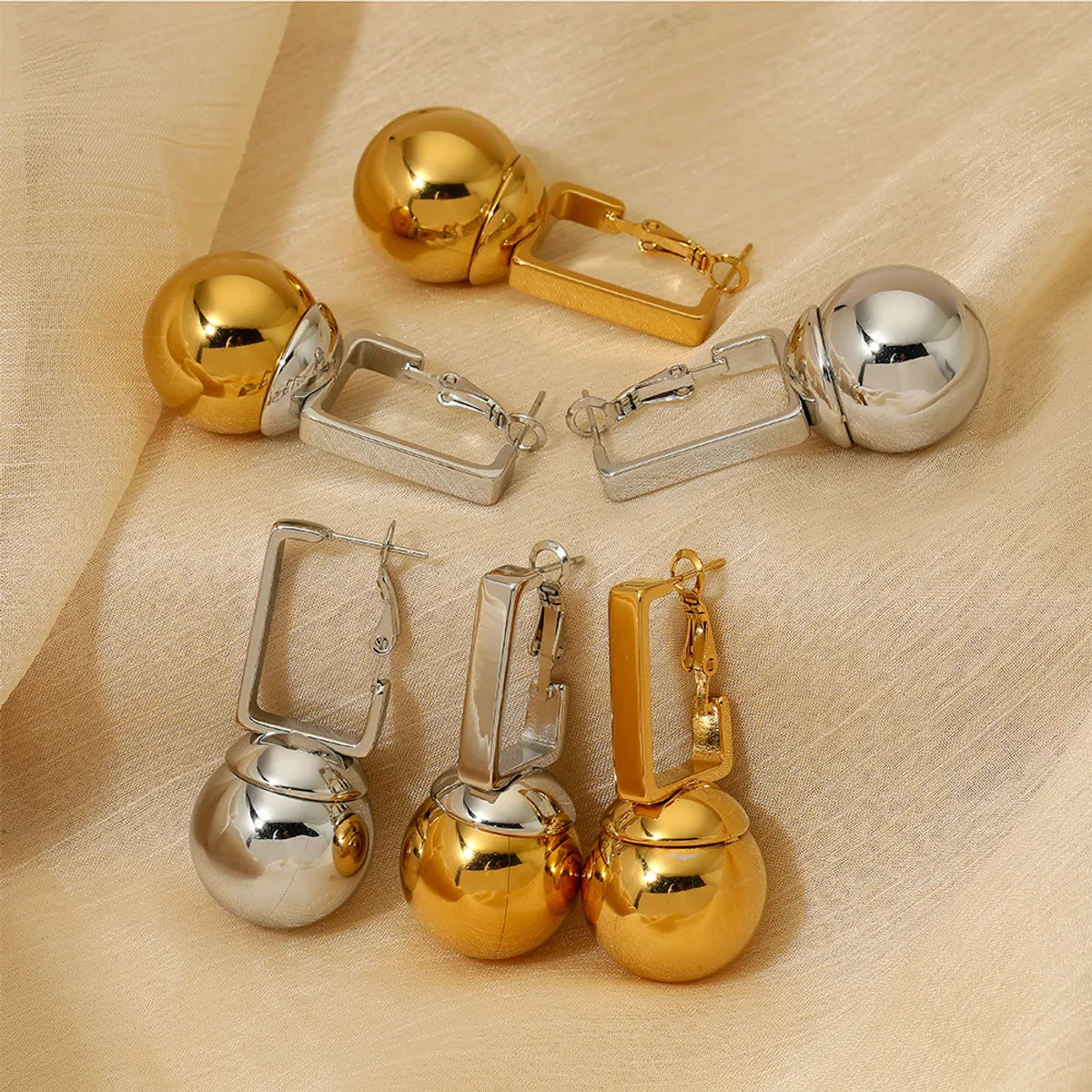 1 Pair Simple Style Ball Polishing Plating Stainless Steel 14k Gold Plated White Gold Plated Gold Plated Drop Earrings