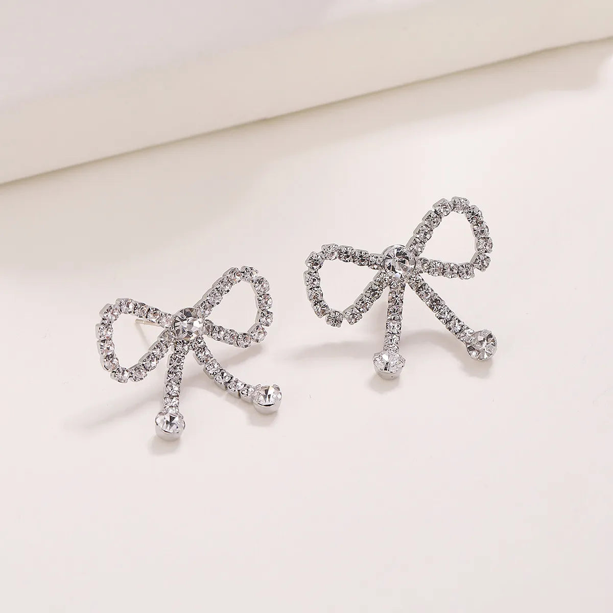 1 Pair Simple Style Bow Knot Inlay Copper Zircon Ear Studs