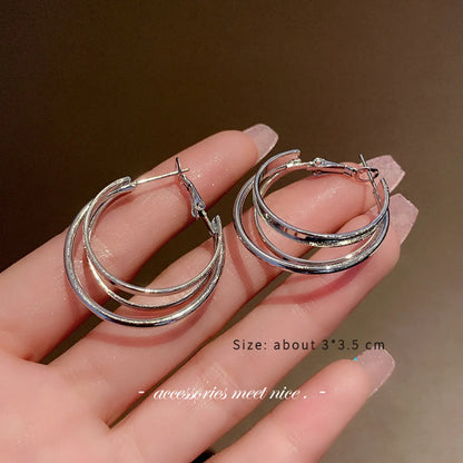 1 Pair Simple Style C Shape Stoving Varnish Arylic Earrings