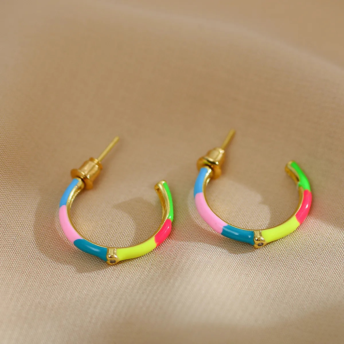 1 Pair Simple Style C Shape Enamel Plating Inlay Copper Zircon 18k Gold Plated Ear Studs