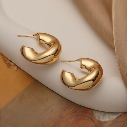 1 Pair Simple Style C Shape Geometric Plating Copper 18k Gold Plated Ear Studs