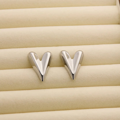 1 Pair Simple Style C Shape Heart Shape Rhombus Titanium Steel Ear Studs