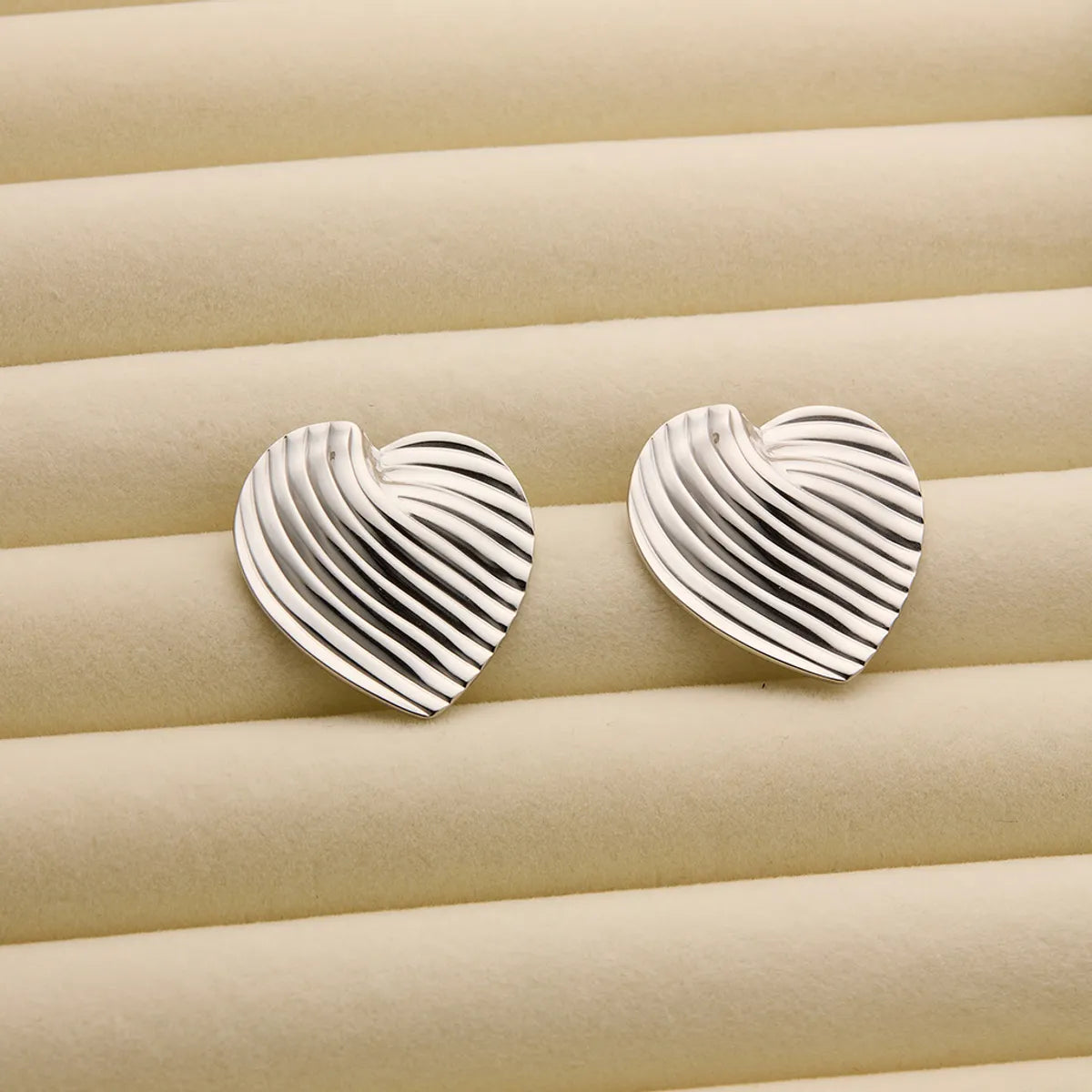 1 Pair Simple Style C Shape Heart Shape Rhombus Titanium Steel Ear Studs