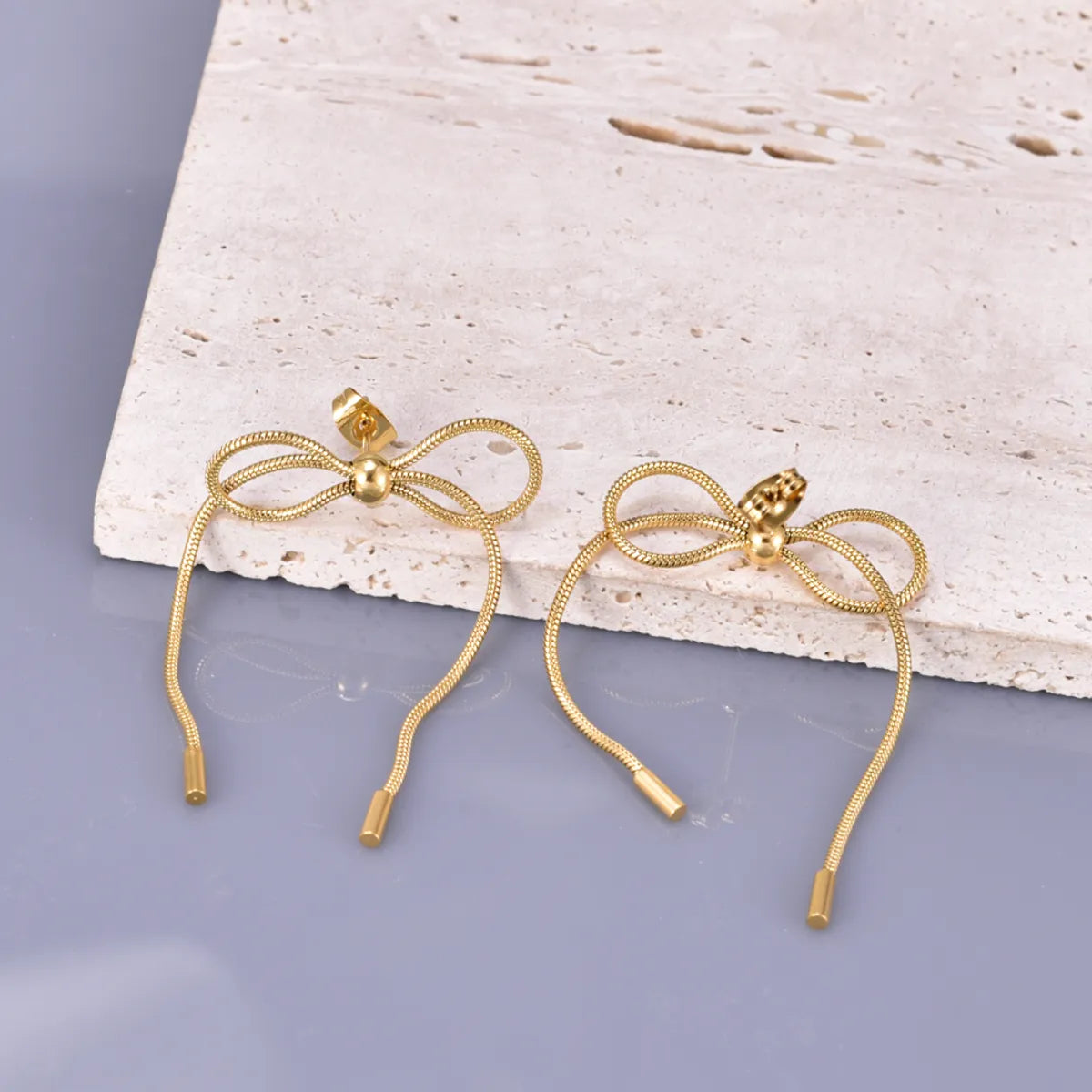 1 Pair Simple Style C Shape Plating 304 Stainless Steel Titanium Steel 18K Gold Plated Ear Studs