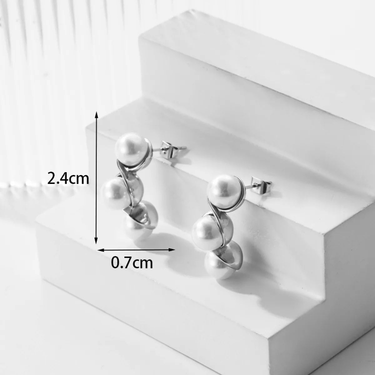 1 Pair Simple Style C Shape Plating Inlay 304 Stainless Steel Pearl Ear Studs