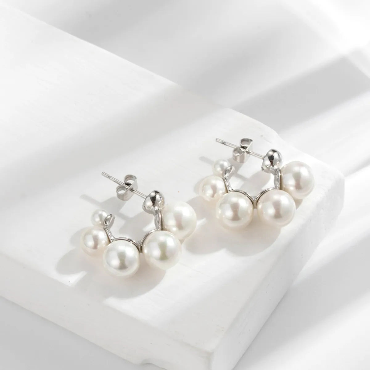 1 Pair Simple Style C Shape Plating Inlay 304 Stainless Steel Pearl Ear Studs