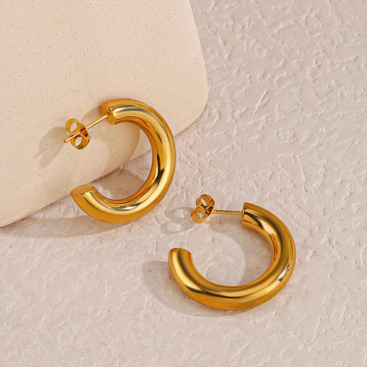 1 Pair Simple Style C Shape Plating Stainless Steel 18k Gold Plated Ear Studs