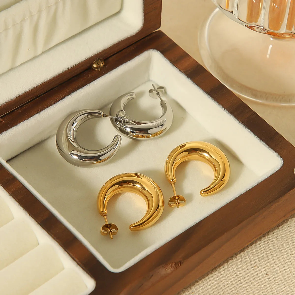 1 Pair Simple Style C Shape Plating Stainless Steel 18k Gold Plated Ear Studs