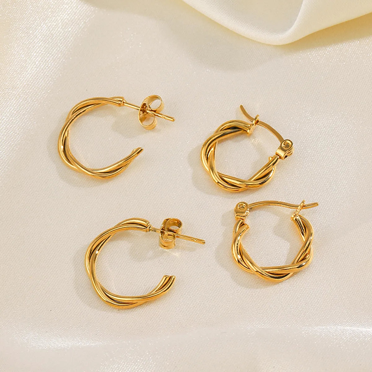 1 Pair Simple Style C Shape Twist Plating Stainless Steel 18k Gold Plated Hoop Earrings