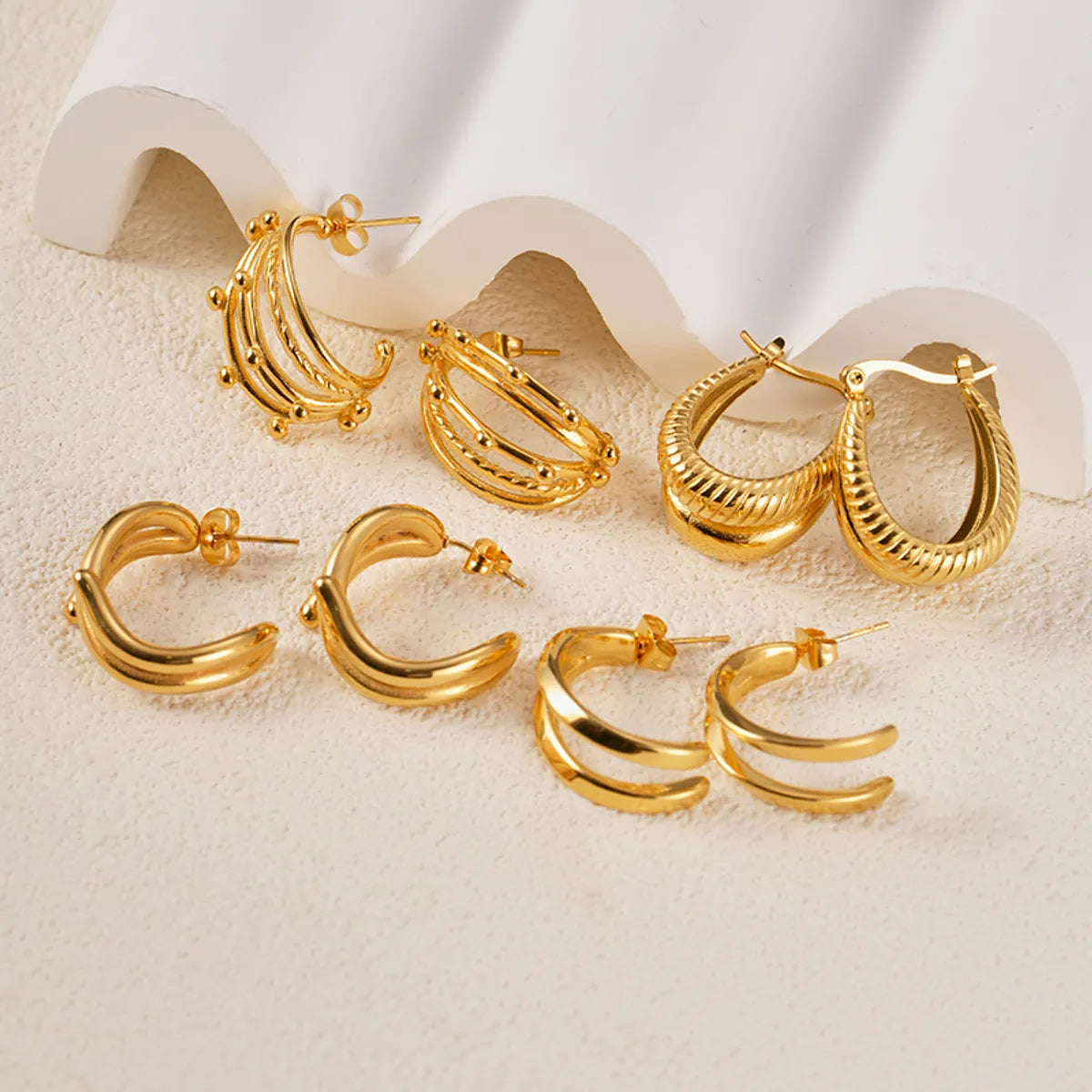 1 Pair Simple Style C Shape U Shape Plating Stainless Steel Gold Plated Earrings