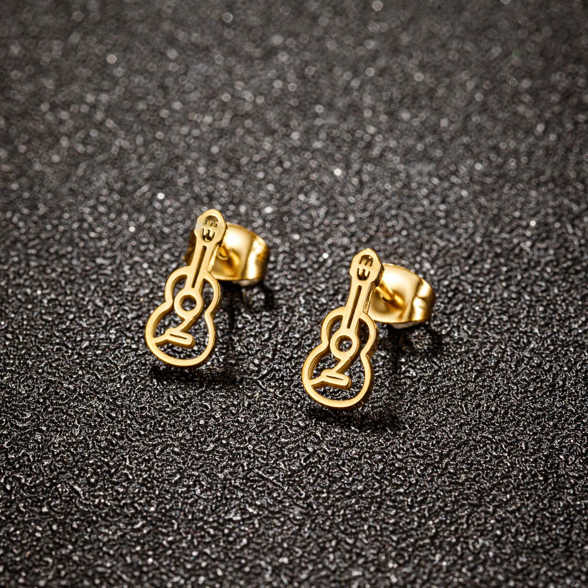 1 Pair Simple Style Cello Polishing Plating Hollow Out Stainless Steel 18k Gold Plated Ear Studs