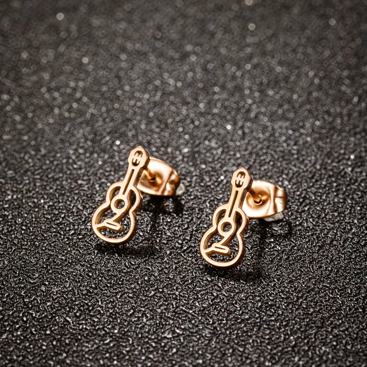 1 Pair Simple Style Cello Polishing Plating Hollow Out Stainless Steel 18k Gold Plated Ear Studs