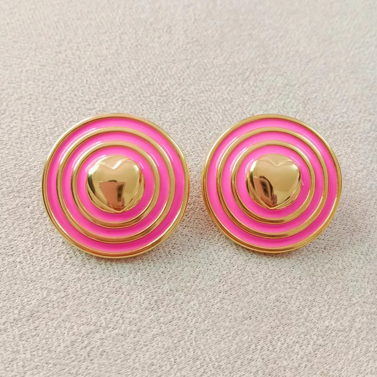 1 Pair Simple Style Circle Heart Shape Enamel Stainless Steel 18K Gold Plated Ear Studs