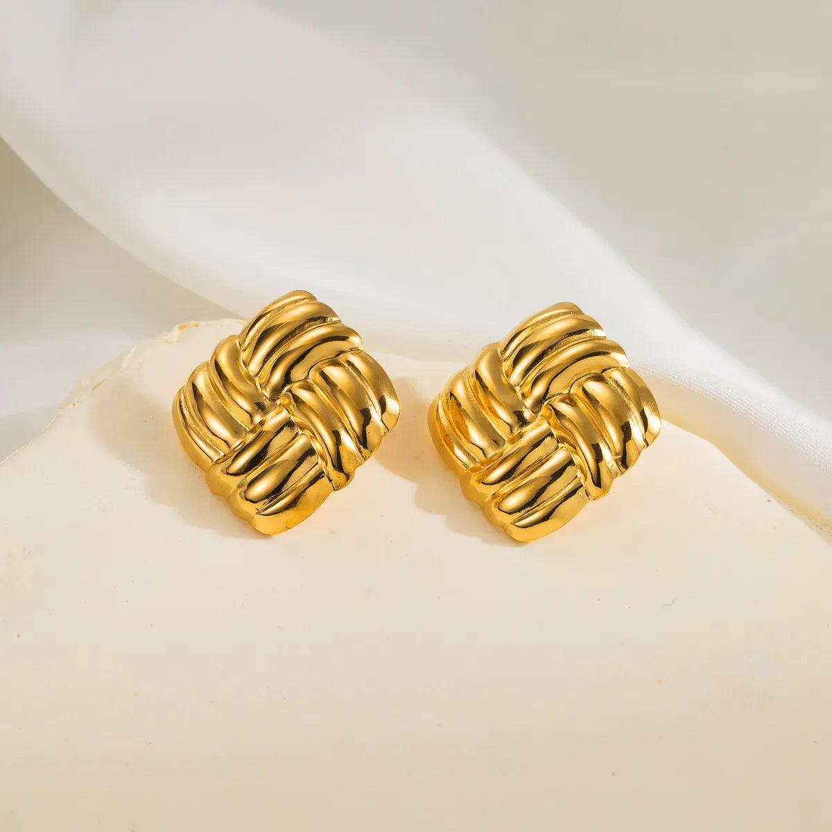 1 Pair Simple Style Classic Style Argyle Stainless Steel 14K Gold Plated Ear Studs