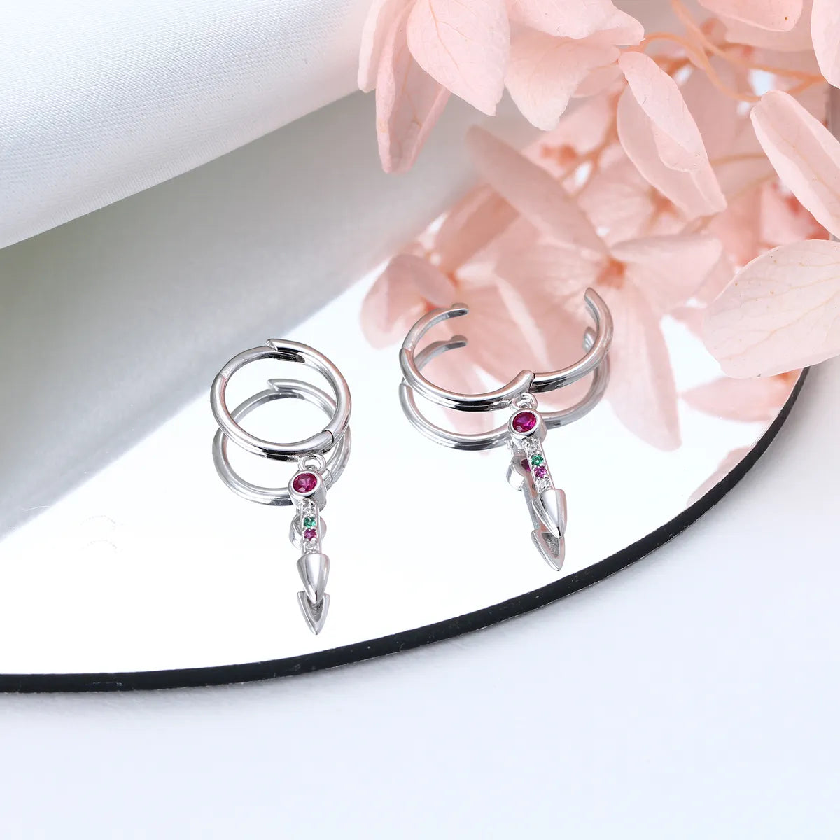 1 Pair Simple Style Classic Style Arrow Inlay Sterling Silver Gem Drop Earrings