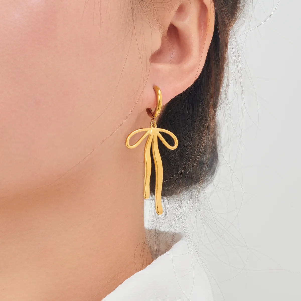 1 Pair Simple Style Classic Style Bow Knot Plating 304 Stainless Steel 18K Gold Plated Ear Studs