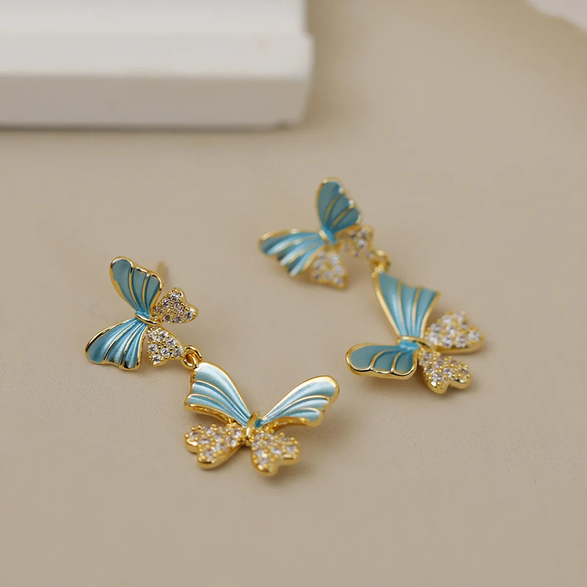 1 Pair Simple Style Classic Style Butterfly Plating Copper 18K Gold Plated Drop Earrings