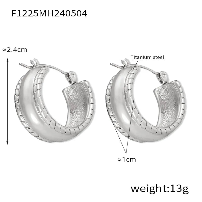 1 Pair Simple Style Classic Style C Shape Heart Shape Lines Plating Hollow Out 304 Stainless Steel 18K Gold Plated Ear Studs