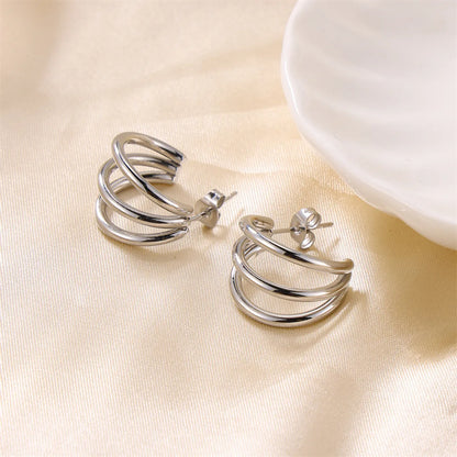 1 Pair Simple Style Classic Style C Shape Hollow Out Stainless Steel Ear Studs