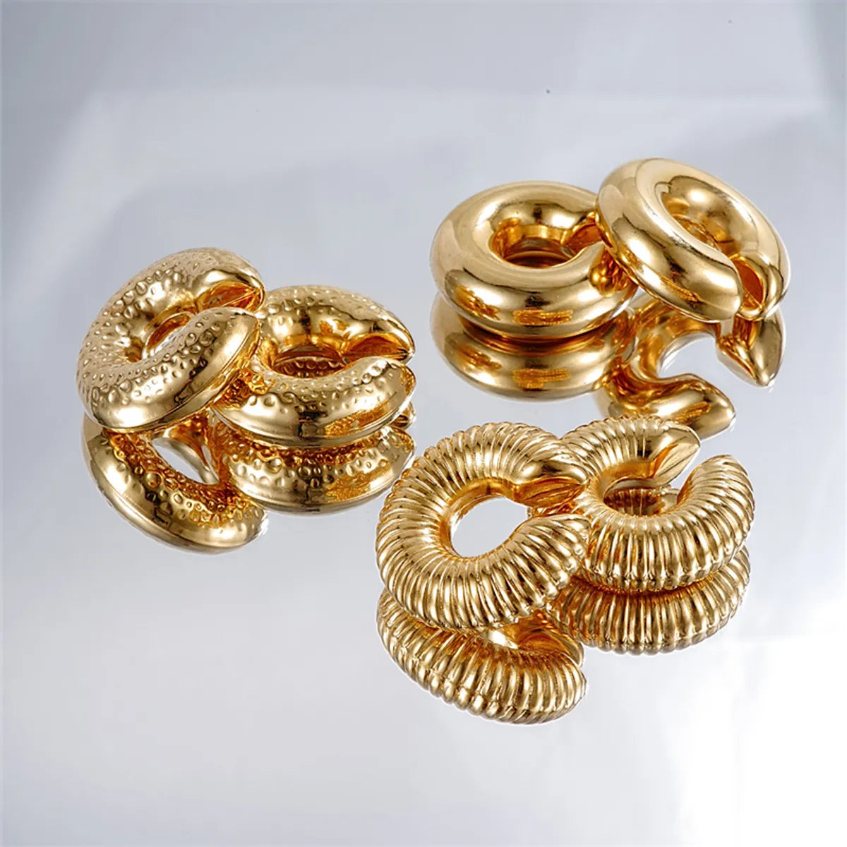 1 Pair Simple Style Classic Style C Shape Plating Stainless Steel Gold Plated Ear Cuffs