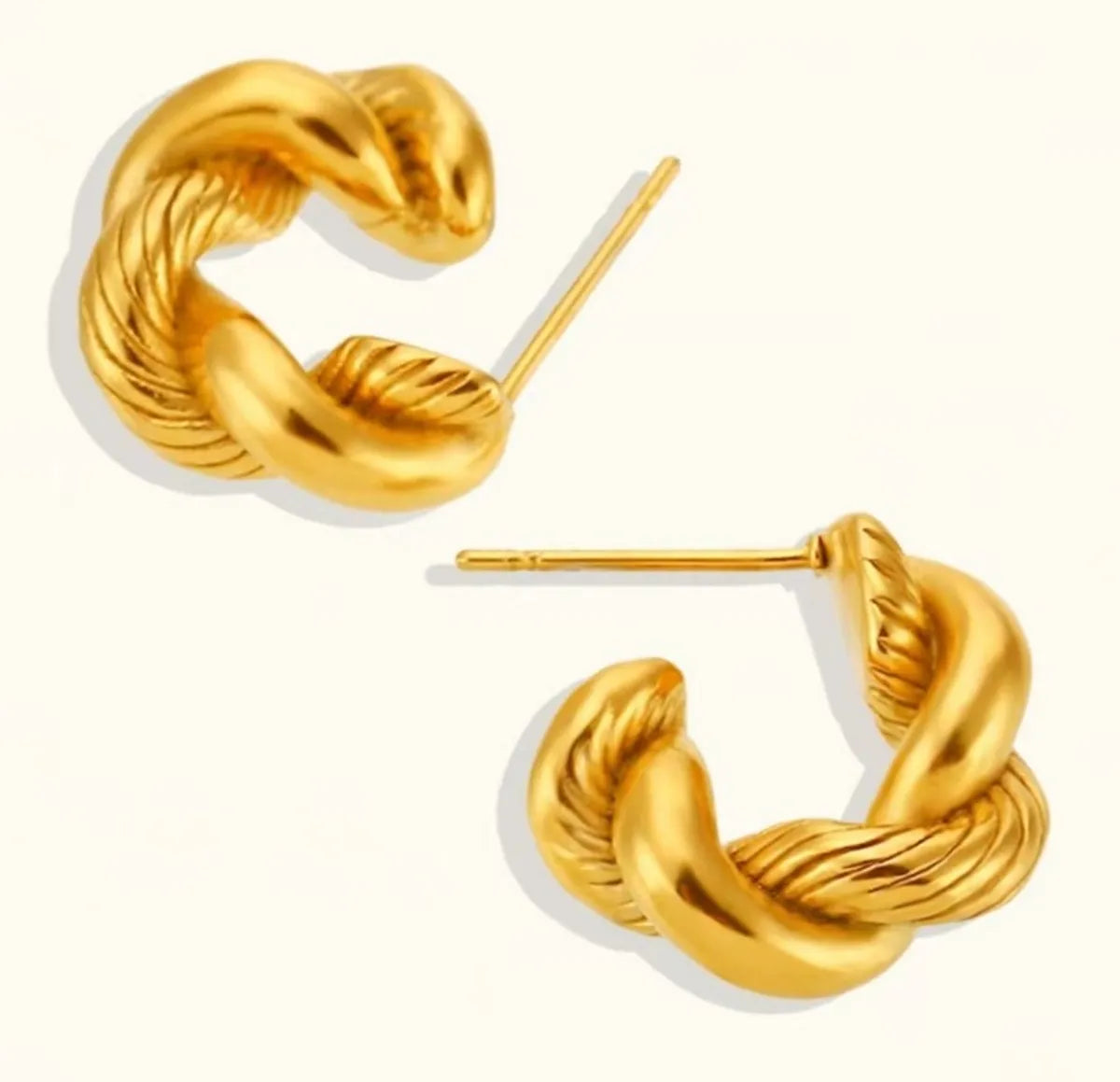 1 Pair Simple Style Classic Style C Shape Plating Titanium Steel 18k Gold Plated Ear Studs