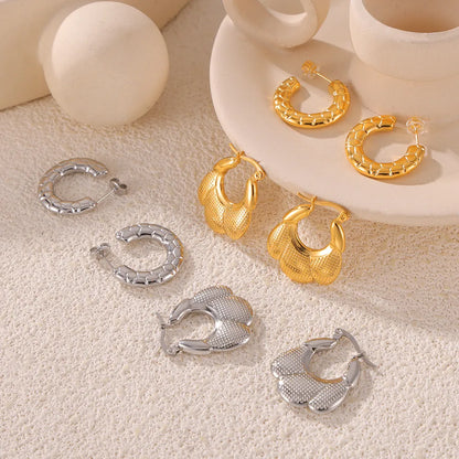 1 Pair Simple Style Classic Style C Shape U Shape Flower Plating Carving 304 Stainless Steel 18K Gold Plated Earrings