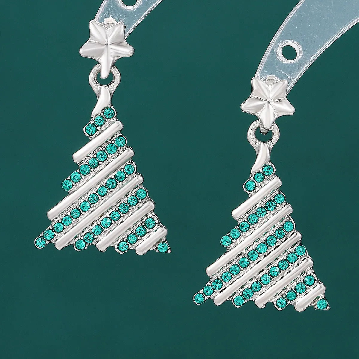 1 Pair Simple Style Classic Style Christmas Tree Snowflake Alloy Drop Earrings