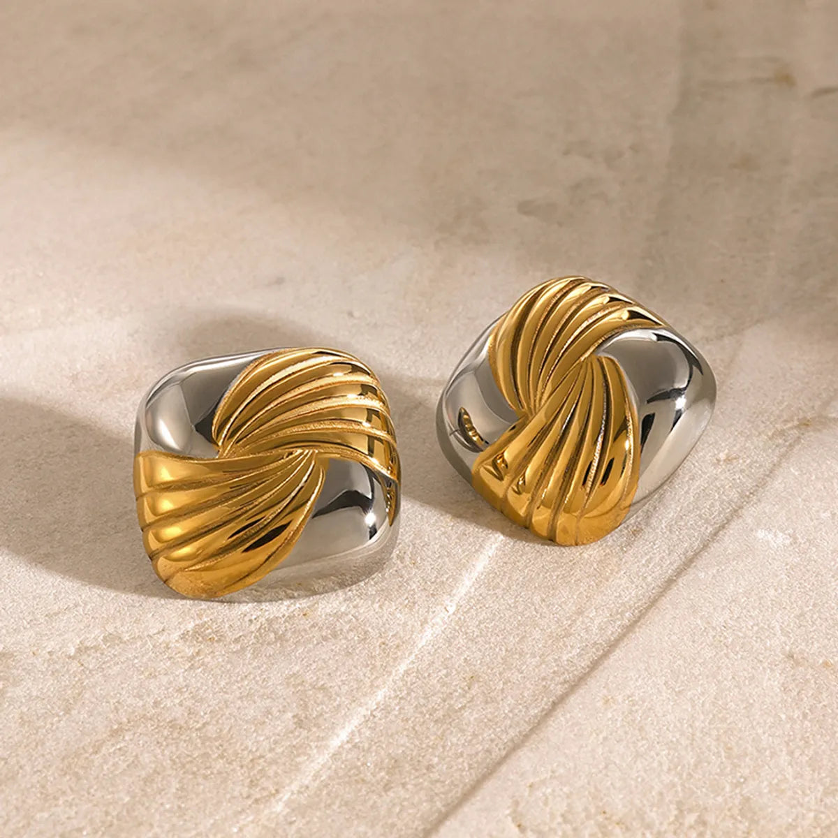 1 Pair Simple Style Classic Style Color Block Plating 316 Stainless Steel  18K Gold Plated Ear Studs