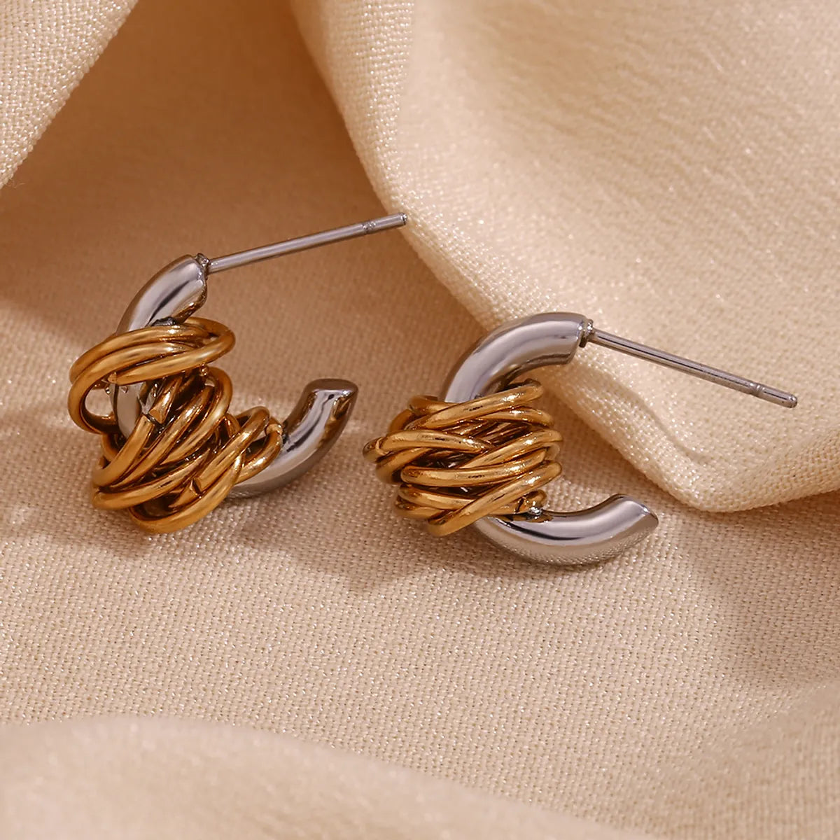 1 Pair Simple Style Classic Style Color Block Plating 304 Stainless Steel 18K Gold Plated Ear Studs