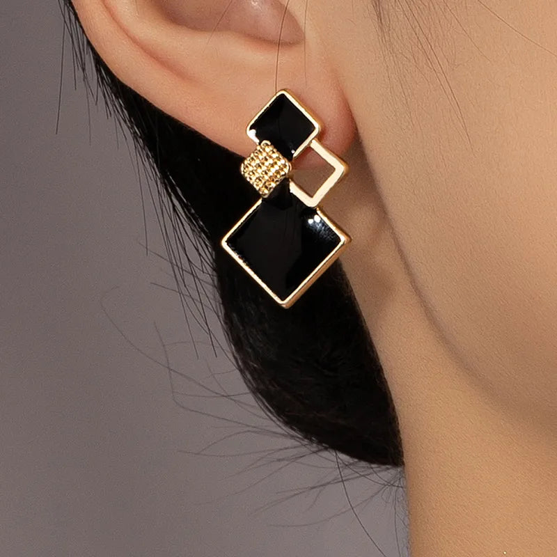 1 Pair Simple Style Classic Style Commute Geometric Plating Alloy 14k Gold Plated Ear Studs