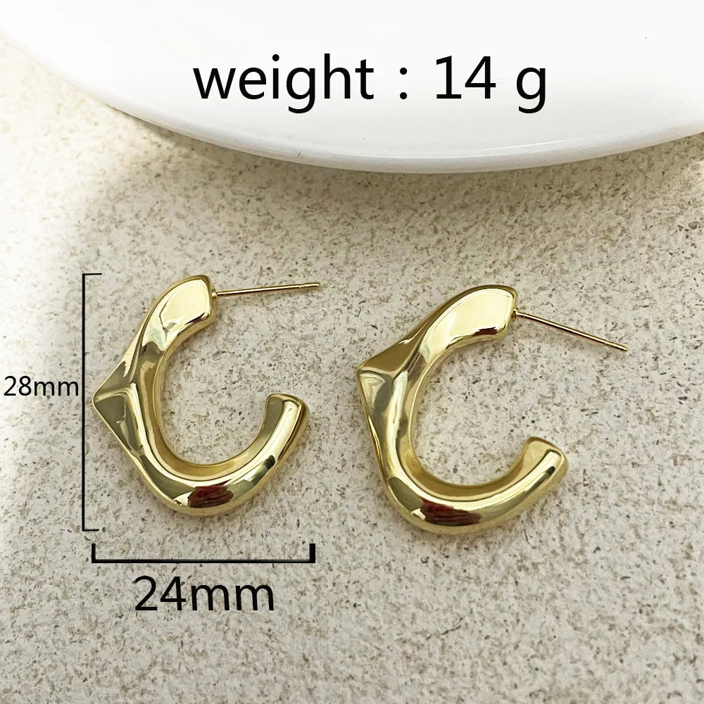 1 Pair Simple Style Classic Style Commute Waves Solid Color Copper Brass White Gold Plated Gold Plated Ear Studs