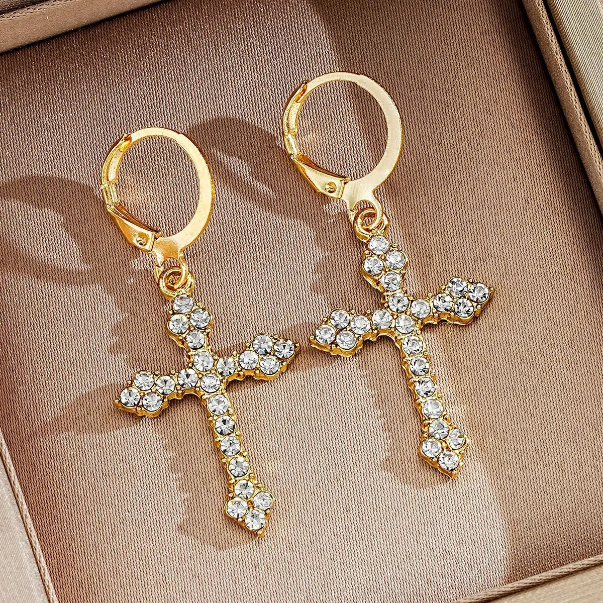 1 Pair Simple Style Classic Style Cross Inlay Alloy Rhinestones Earrings