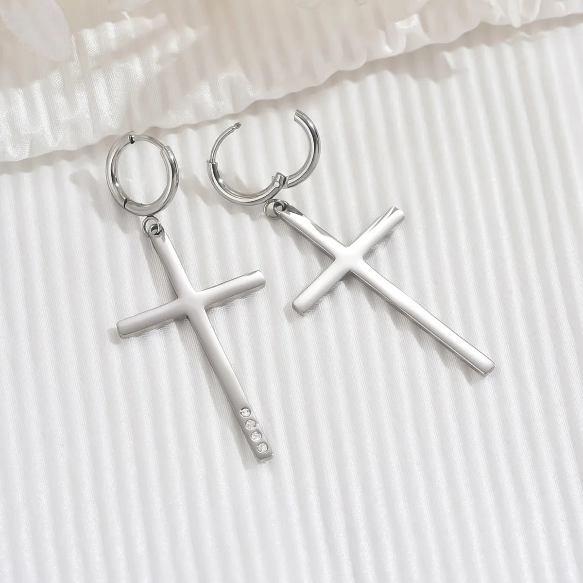 1 Pair Simple Style Classic Style Cross Polishing Inlay 304 Stainless Steel Zircon Drop Earrings