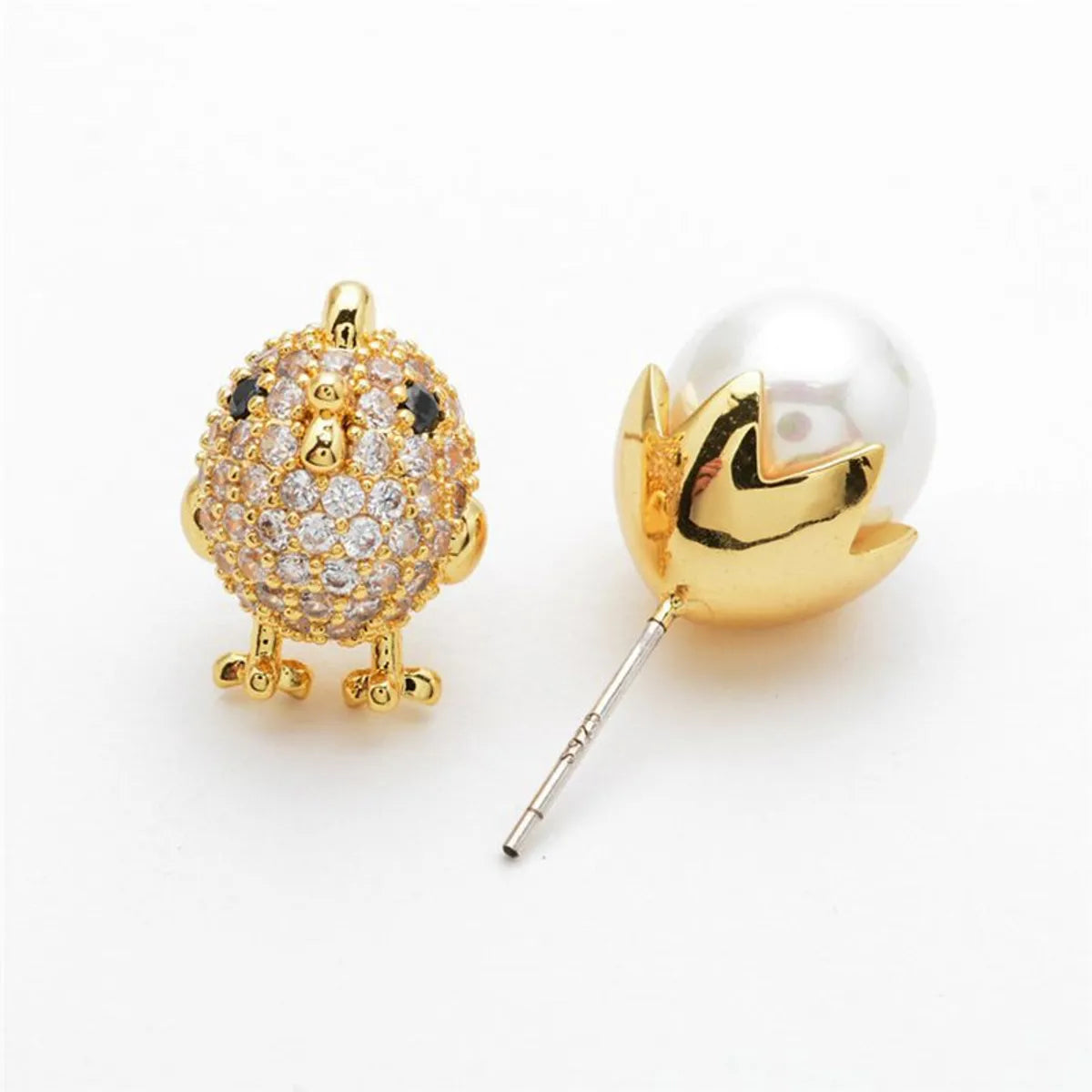 1 Pair Simple Style Classic Style Egg Plating Inlay Copper Pearl Zircon 18k Gold Plated Ear Studs