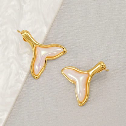 1 Pair Simple Style Classic Style Fish Tail Plating Inlay 304 Stainless Steel Artificial Pearls Resin 18K Gold Plated Ear Studs